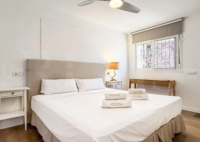 Sunny & Rooftop Near Rems Марбелья