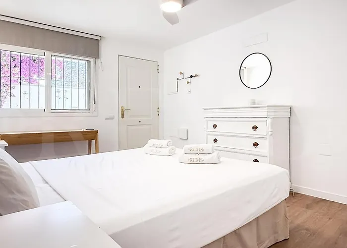 Villa Sunny & Rooftop Near Rems *