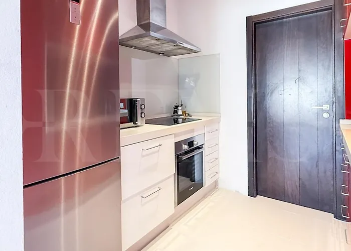 Villa Sunny & Rooftop Near Rems *