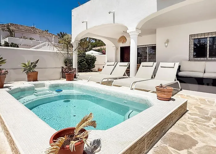 Villa Sunny & Rooftop Near Rems