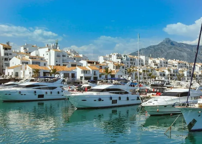 Villa Sunny & Rooftop Near Rems *